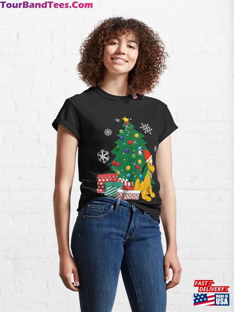 Beautiful Model Plut Around The Christmas Tree Awesome For Movie Fans Classic T-Shirt Sweatshirt 29Uf172438 – Utopia Fashion