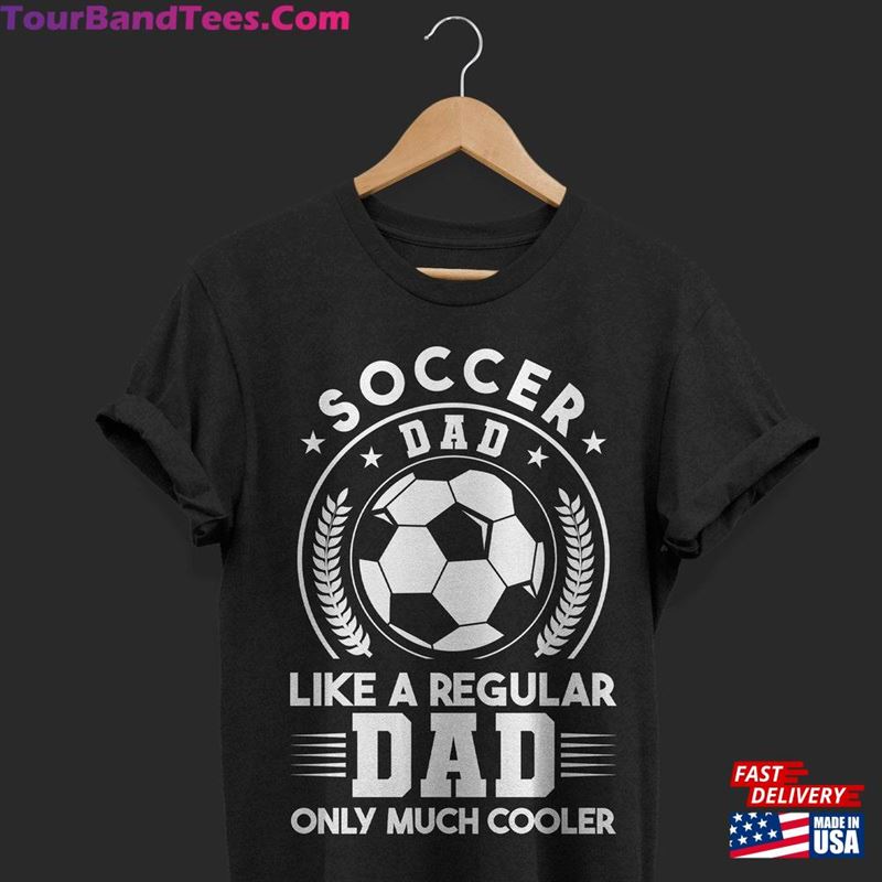 Cool Soccer Dad Sport Game Player Gifts T-Shirt College Coach Goal Goalkeeper Players Practice Lessons Funny Present Hoodie Classic 29Uf177274 – Utopia Fashion