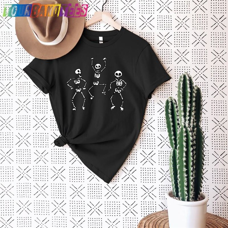 Dancing Skeletons T-Shirt Skeleton Funny Dance Shirt Happy Halloween Unisex Classic 29Uf175521 – Utopia Fashion