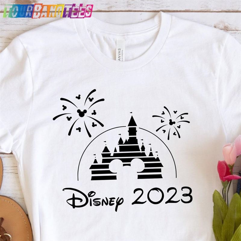 Disney Castle Family Shirt Retro Classic Sweatshirt 29Uf178645 – Utopia Fashion