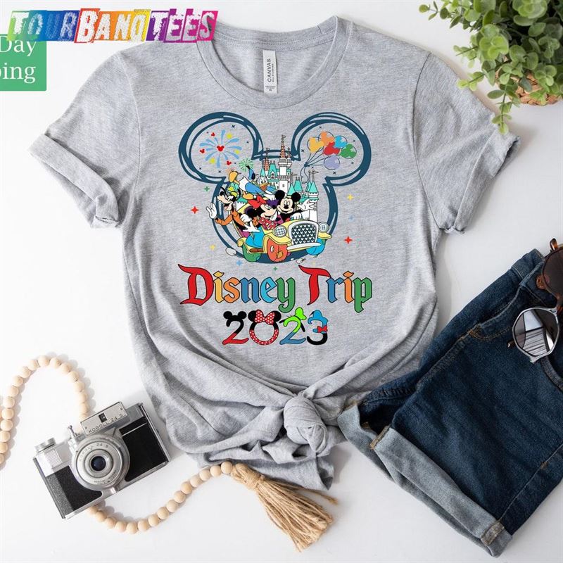 Disney Trip Shirt Characters Unisex Sweatshirt 29Uf179047 – Utopia Fashion