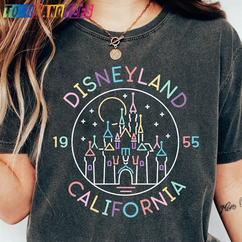 Disneyland California Comfort Colors Shirts Family Disney Trip Mickey And Friends Holidays Sweatshirt Hoodie 29Uf175444 – Utopia Fashion