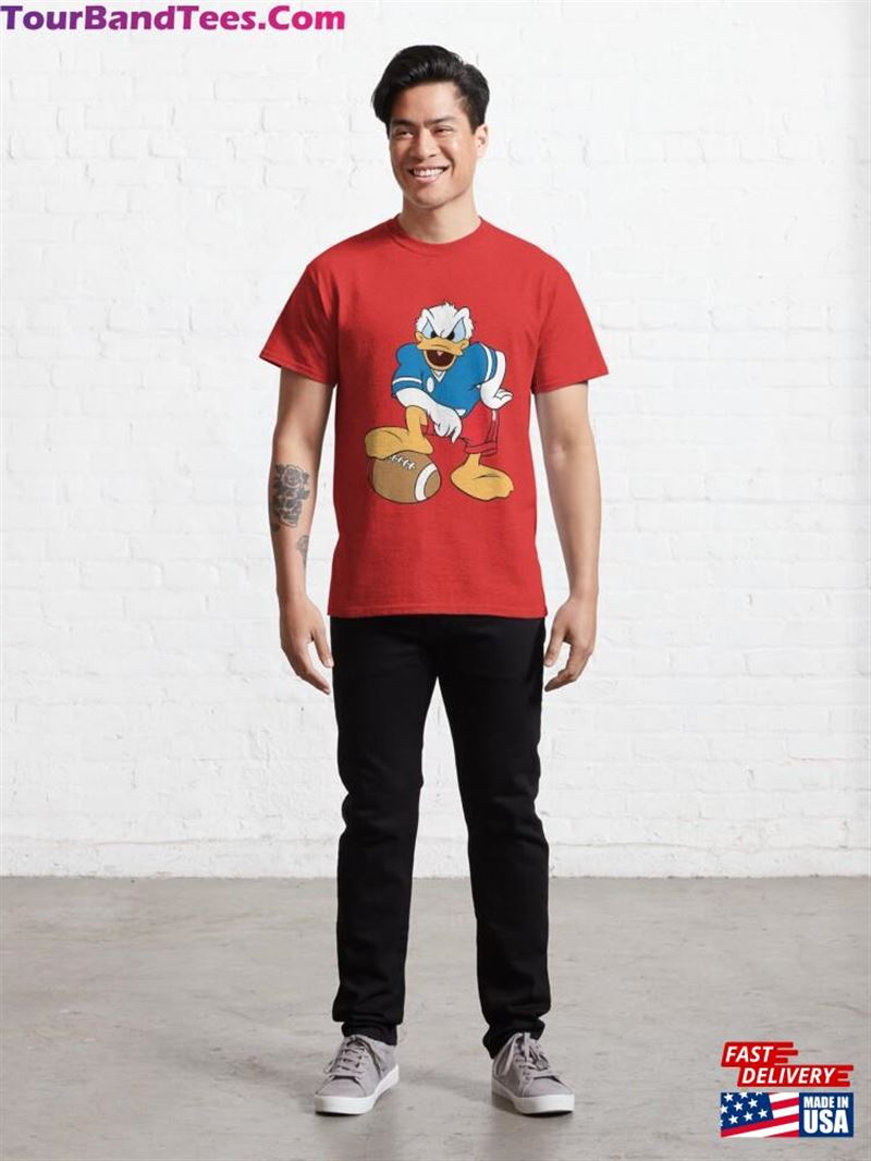 Donald Duck Playing American Football Funny Illustration T-Shirt Classic 29Uf187346 – Utopia Fashion