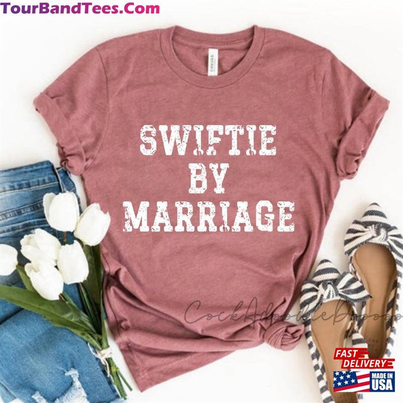 Funny Shirt Husband Or Wife Swiftie By Marriage Father Unisex Classic 29Uf187571 – Utopia Fashion