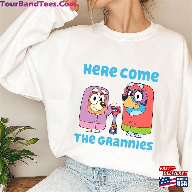 Here Come The Grannies T-Shirt Janet And Rita Shirt Bluey Family Hoodie 29Uf172120 – Utopia Fashion