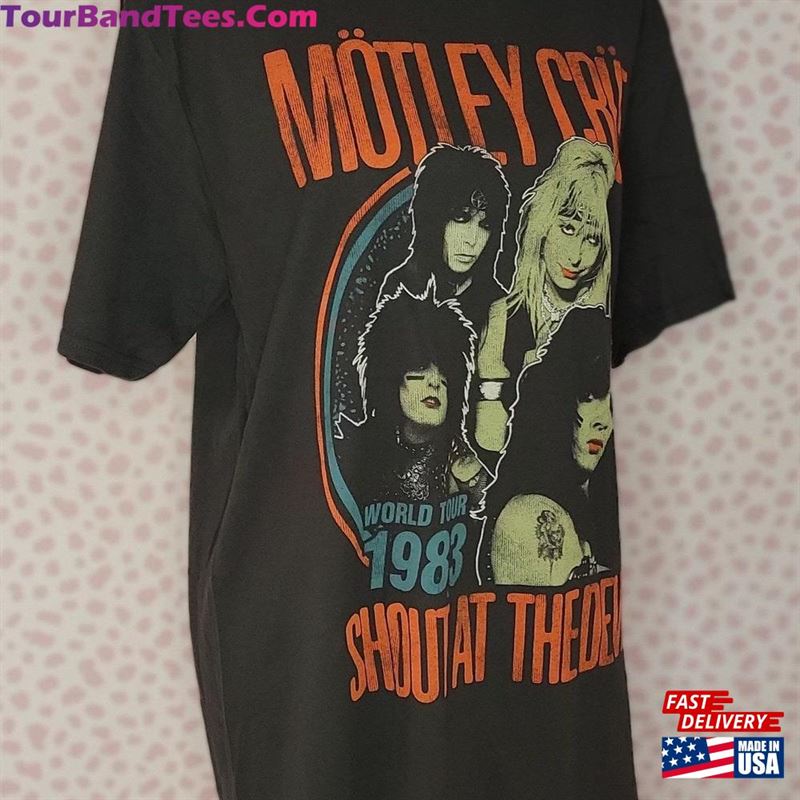 Motley Crue Shout At The Devil World Tour’83 Vintage Style Tee In Men Sweatshirt Classic 29Uf167074 – Utopia Fashion