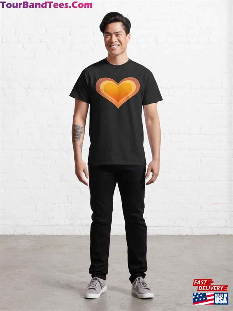 Orange Gradient Heart Classic T-Shirt Unisex 29Uf172550 – Utopia Fashion