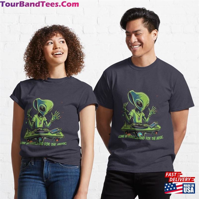 Quirky Alien Dj T-Shirt Design Extraterrestrial Sci Fi Classic Unisex 29Uf182513 – Utopia Fashion