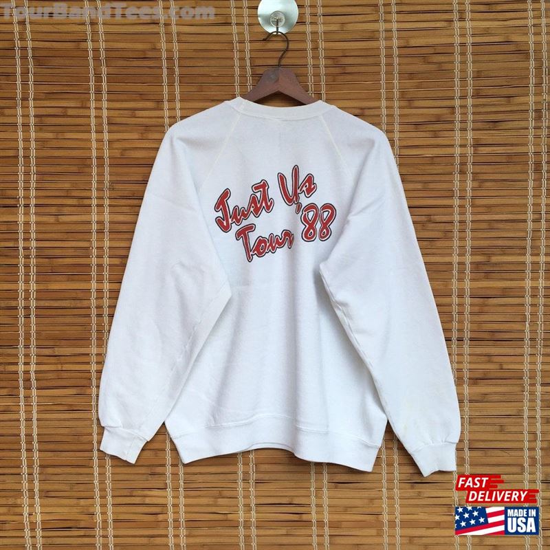 Rare! Vintage 80S Alabama Just Us Tour Rock Band Crewneck Long Sleeve Sweatshirt Spell Out Big Logo 1980S Medium Fit Hoodie T-Shirt 29Uf171345 – Utopia Fashion