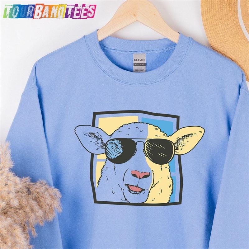 Sheep With Glasses Sweatshirt Cute Farmer Hoodie T-Shirt 29Uf175180 – Utopia Fashion