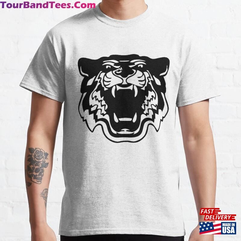 The Lion King Essential T Shirt Classic T-Shirt Sweatshirt 29Uf186790 – Utopia Fashion