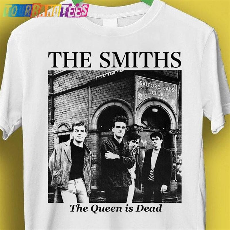 The Smiths Queen Is Dead Punk Gift Funny Tee Style Unisex Gamer Cult Movie Music T-Shirt Sweatshirt 29Uf177809 – Utopia Fashion