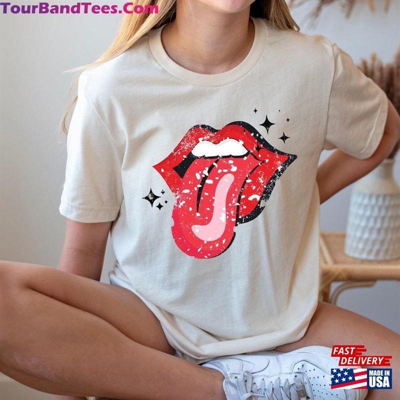 Tongue Out Graphic Tee Bella+Canvas Rocknroll Logo T-Shirt Classic 29Uf180581 – Utopia Fashion