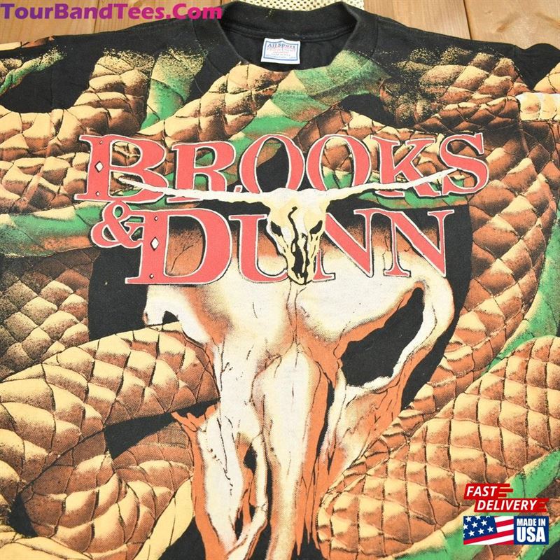 Vintage 1990S Brooks Dunn All Over Print Rattlesnake T-Shirt Band Tee Hoodie Unisex 29Uf180838 – Utopia Fashion