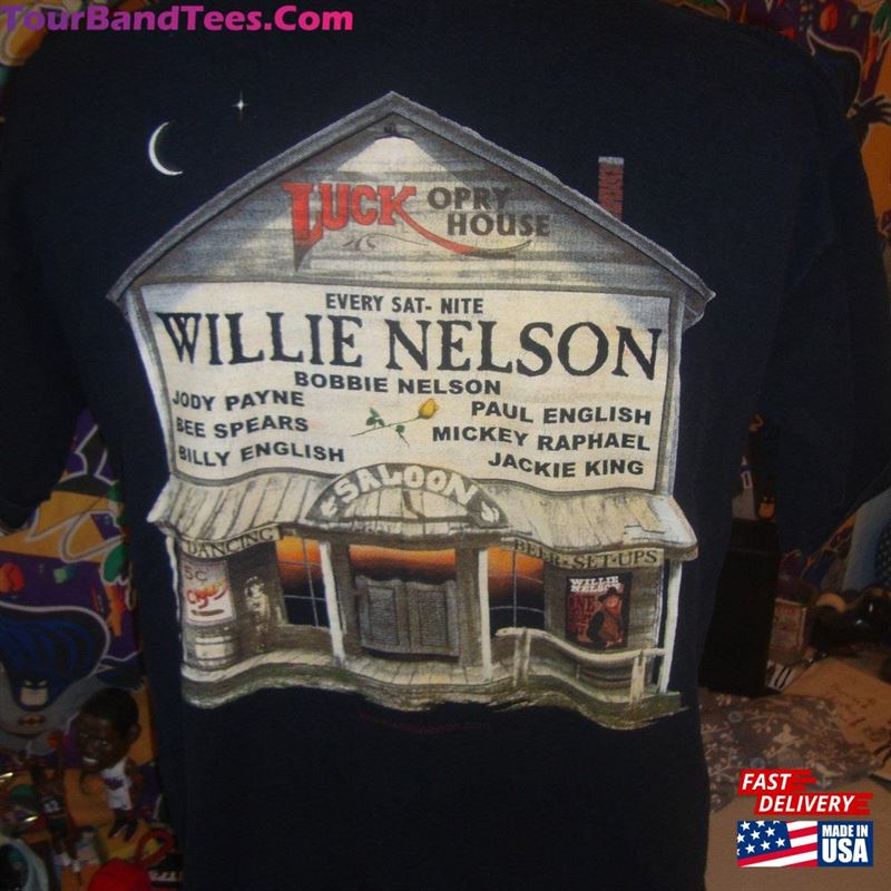 Vintage 90’S Willie Nelson Luck Opry House Tour Concert Country Western T-Shirt Adult Size L Unisex Sweatshirt 29Uf165732 – Utopia Fashion